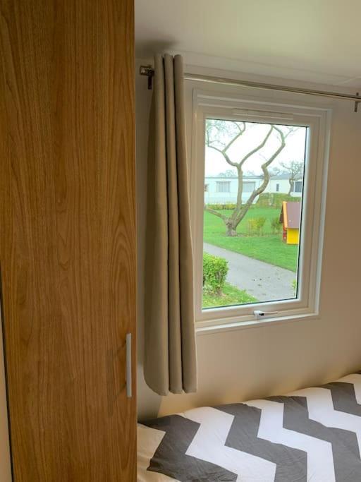 Gezellig Chalet In Het Mooie Zeeland - Oostkapelle Extérieur photo